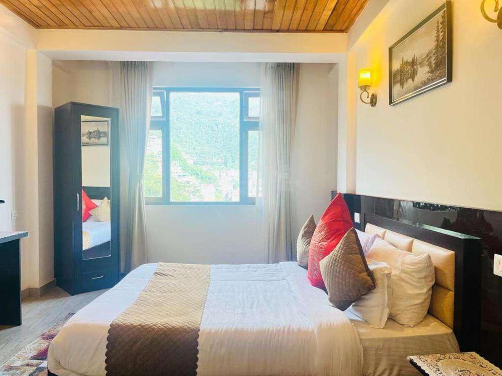 Maplewood Hotel & Spa Гангток Екстериор снимка