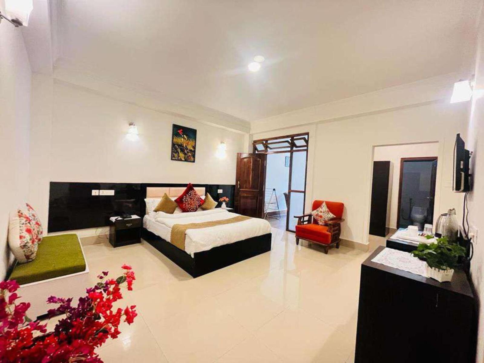 Maplewood Hotel & Spa Гангток Екстериор снимка