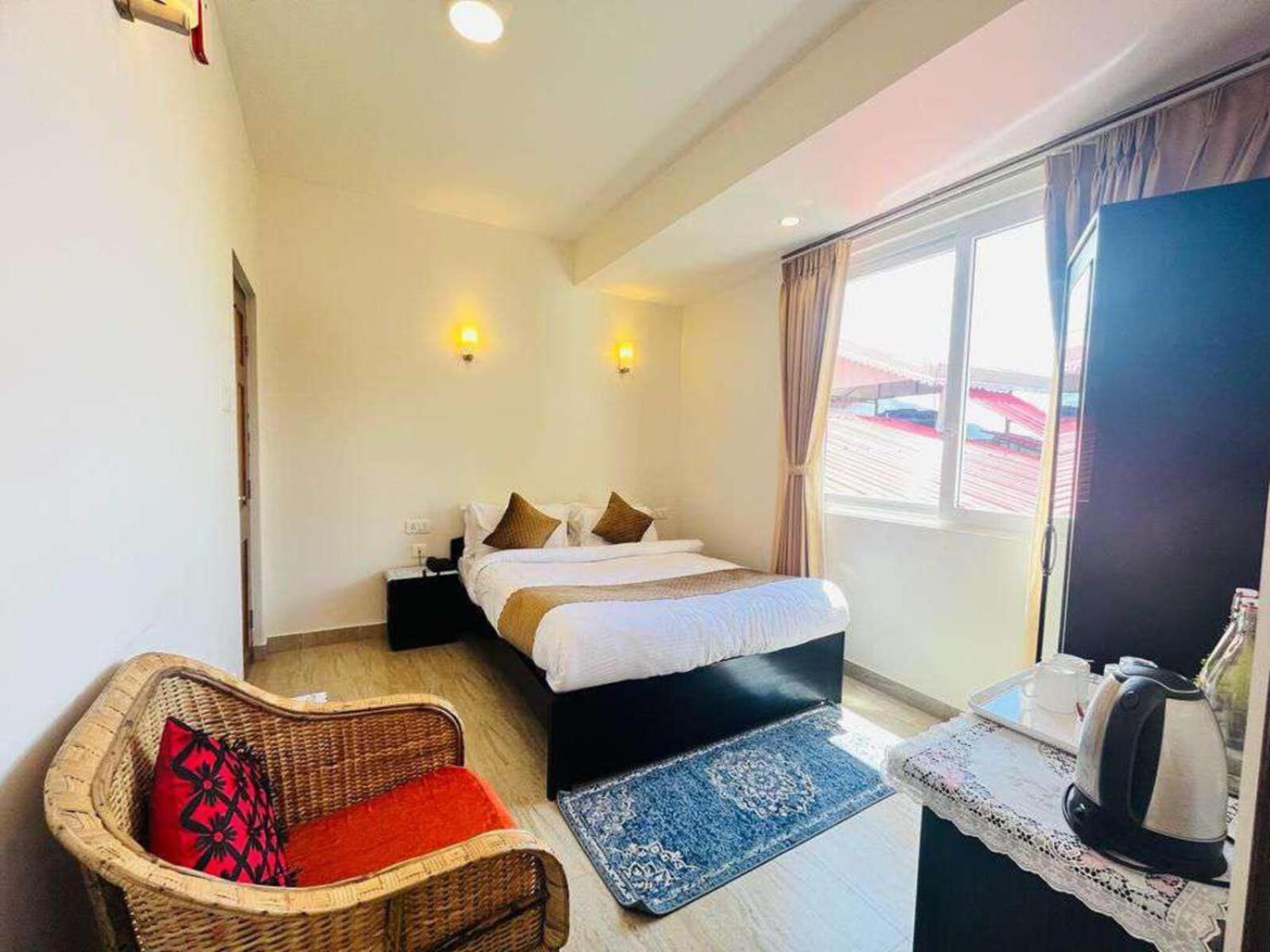 Maplewood Hotel & Spa Гангток Екстериор снимка