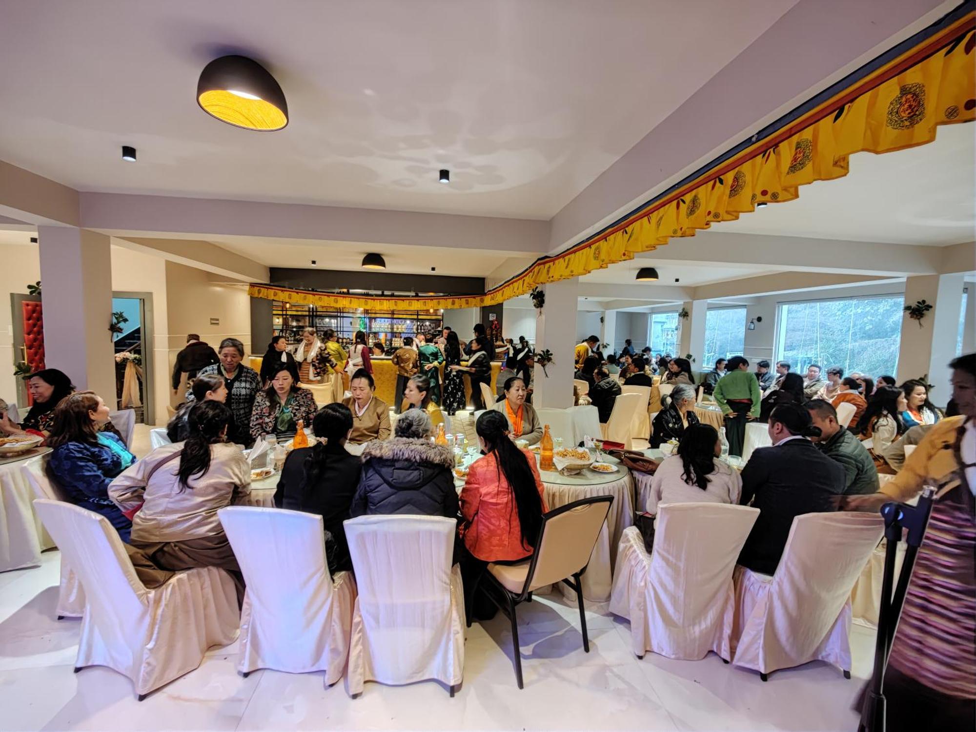 Maplewood Hotel & Spa Гангток Екстериор снимка