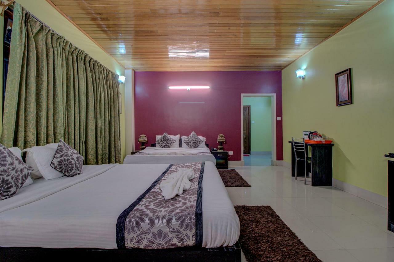 Maplewood Hotel & Spa Гангток Екстериор снимка