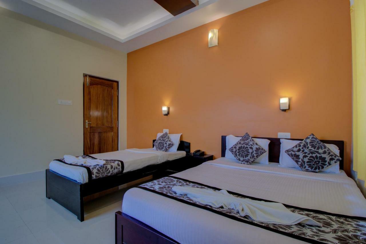Maplewood Hotel & Spa Гангток Екстериор снимка